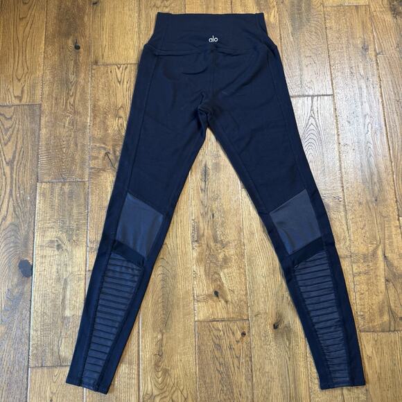Alo High Waisted Womens Black Pull On Yoga Moto Leggings Mesh Panel Size Small - Picture 6 of 7